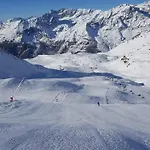 Le Petit Refuge Cervinia Apartment *